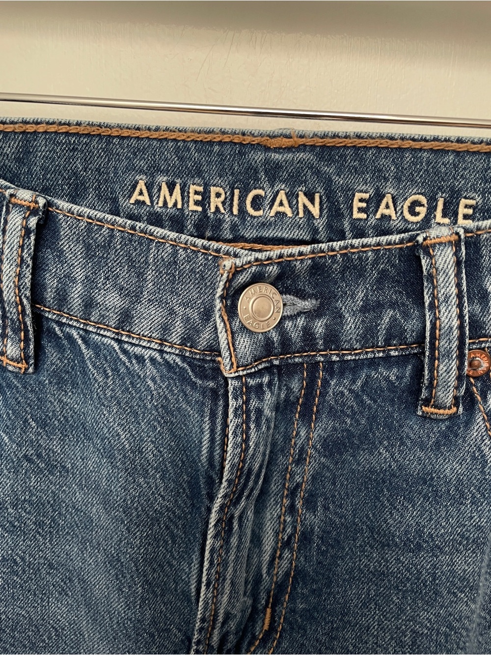 American Eagle size 2 long low rise ultra Wide-Leg Jeans in Blue Wash - Picture 5 of 11